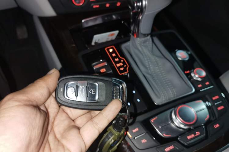 Used Audi A6L 2012 30 FSI Comfort Model Vehicle Key