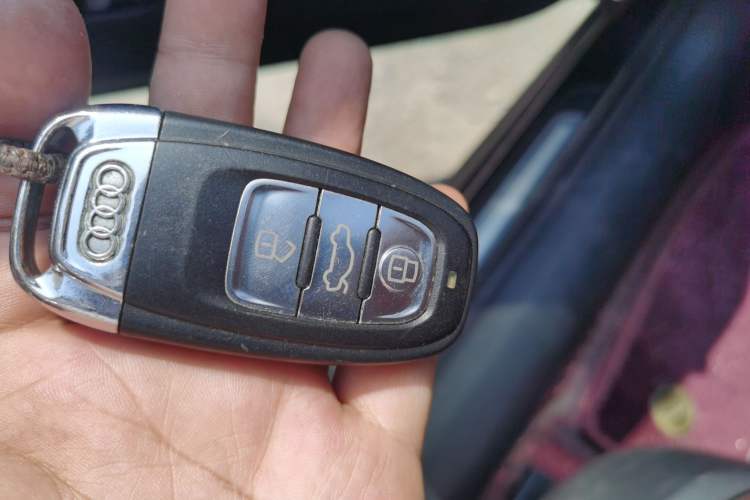 Used Audi A6L 2012 30 FSI Comfort Model Vehicle Key
