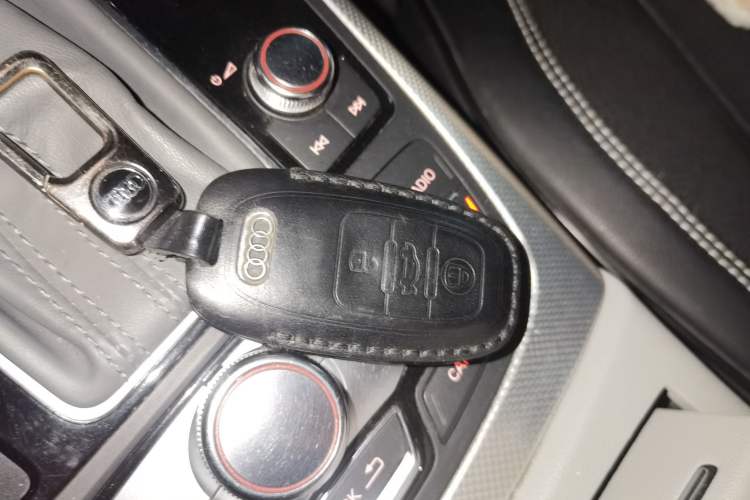 Used Audi A6L 2012 TFSI Standard Model Vehicle Key