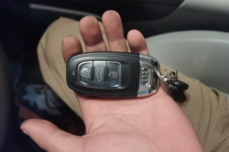 Used Audi A6L 2012 TFSI Standard Model Vehicle Key