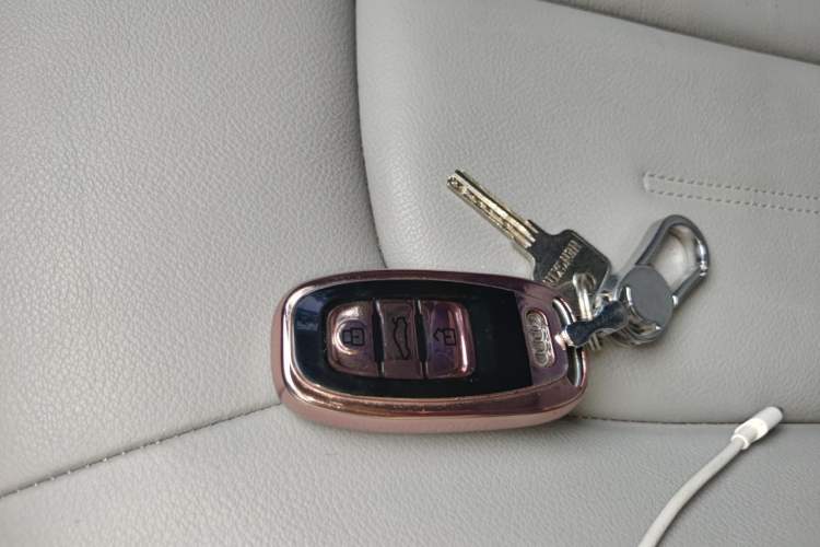 Used Audi A6L 2012 30 FSI Comfort Model Vehicle Key