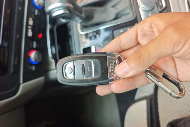 Used Audi A6L 2012 TFSI Comfort Model Vehicle Key
