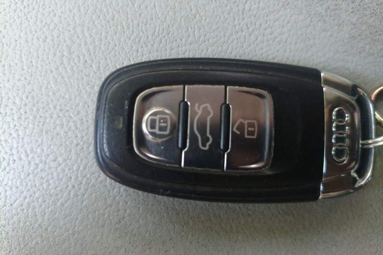 Used Audi A6L 2012 TFSI Comfort Model Vehicle Key