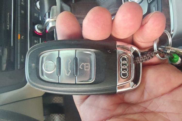 Used Audi A6L 2012 TFSI Standard Model Vehicle Key