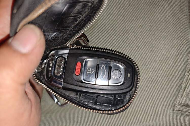 Used Audi A6L 2012 30 FSI Comfort Model Vehicle Key