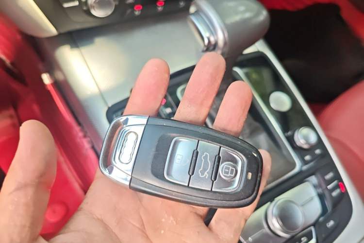 Used Audi A6L 2012 TFSI Standard Model Vehicle Key