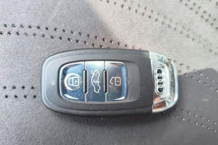 Used Audi A6L 2012 TFSI Standard Model Vehicle Key