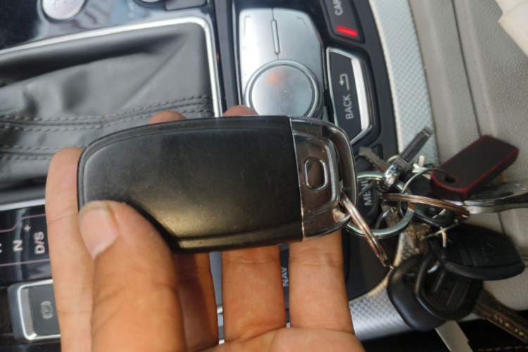Used Audi A6L 2012 TFSI Standard Model Vehicle Key