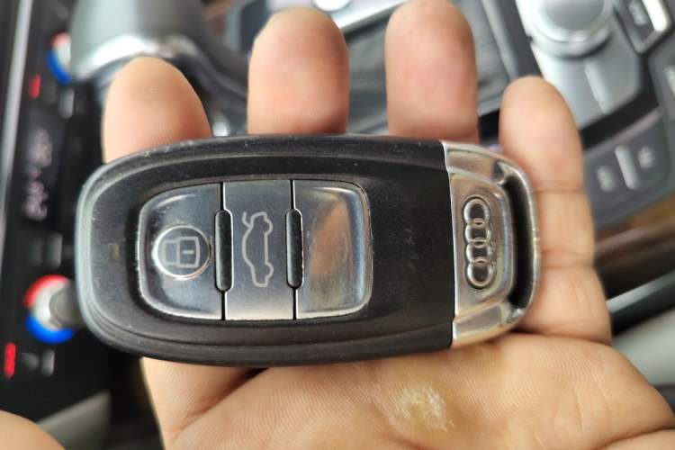 Used Audi A6L 2012 30 FSI Technology Edition Vehicle Key