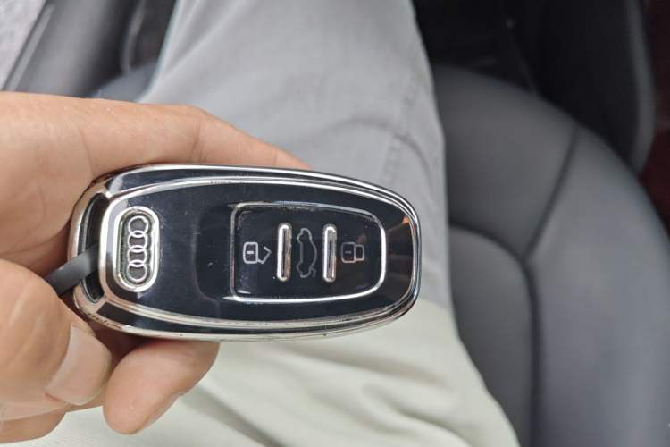 Used Audi A6L 2012 TFSI Standard Model Vehicle Key