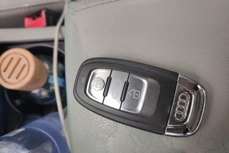 Used Audi A6L 2012 TFSI Standard Model Vehicle Key