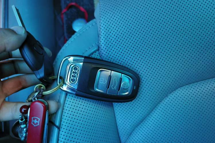Used Audi A6L 2012 35 FSI Comfort Model Vehicle Key