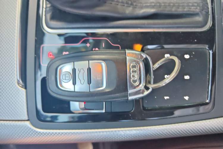 Used Audi A6L 2012 TFSI Standard Model Vehicle Key