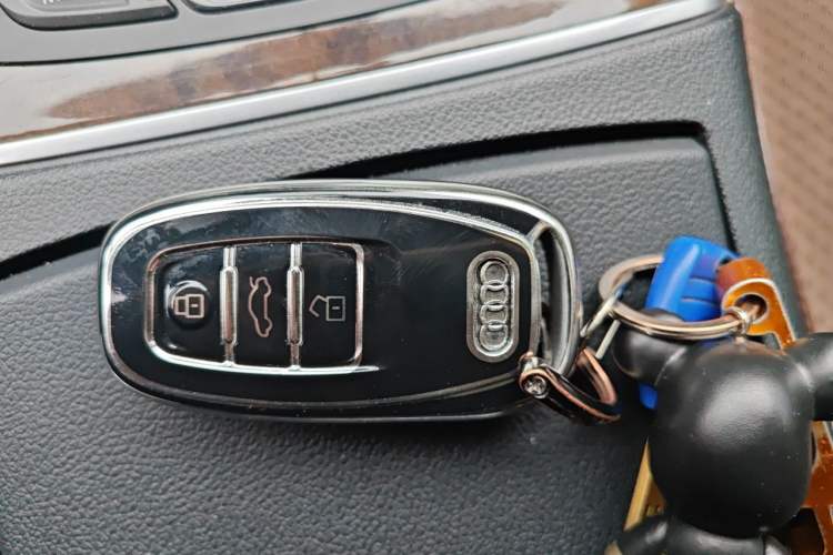 Used Audi A6L 2012 30 FSI Technology Edition Vehicle Key