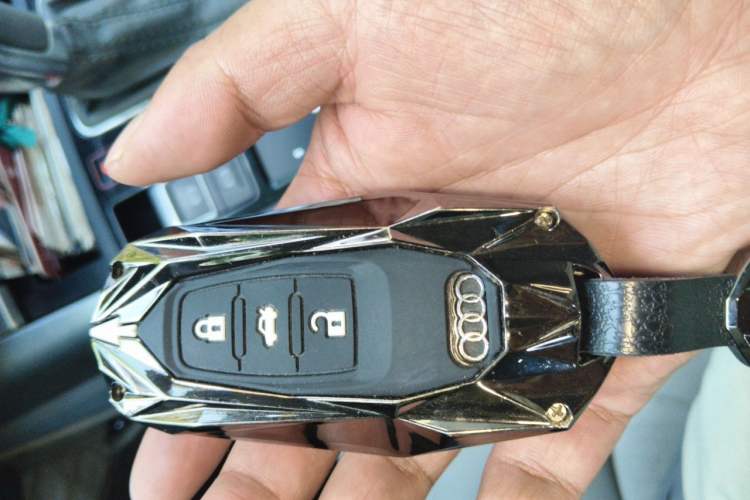 Used Audi A6L 2012 TFSI Comfort Model Vehicle Key