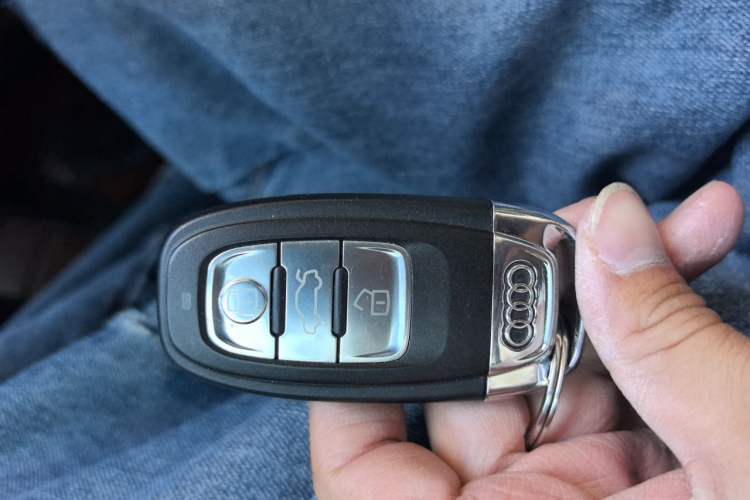 Used Audi A6L 2012 30 FSI Luxury Model Vehicle Key