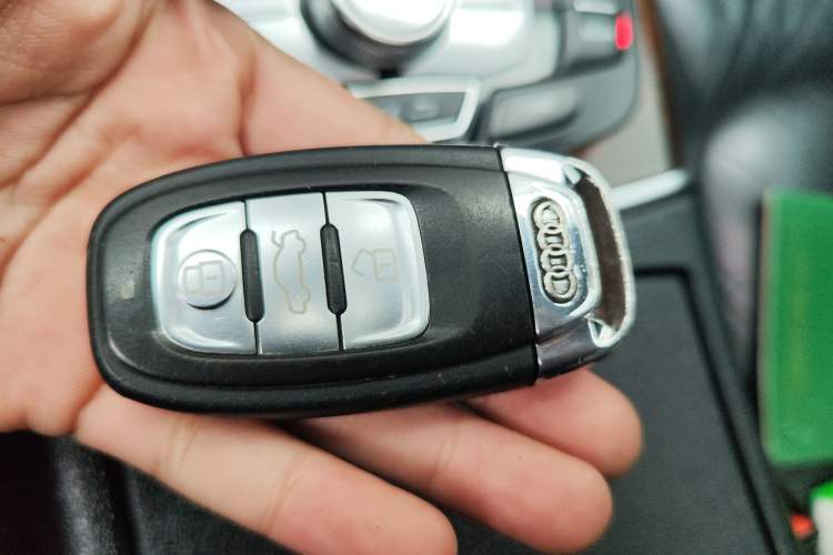 Used Audi A6L 2012 TFSI Standard Model Vehicle Key