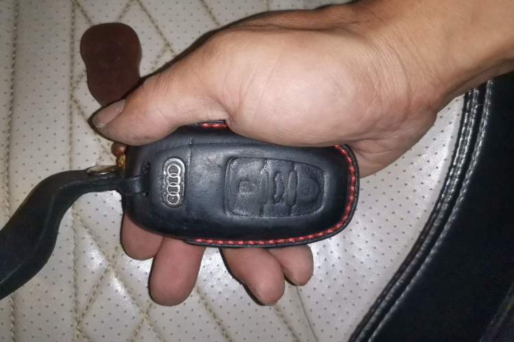 Used Audi A6L 2012 30 FSI Comfort Model Vehicle Key