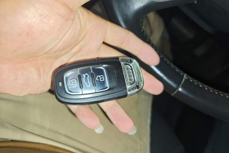 Used Audi A6L 2012 TFSI Comfort Model Vehicle Key
