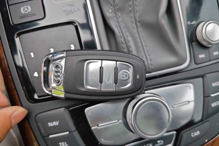 Used Audi A6L 2012 30 FSI Luxury Model Vehicle Key