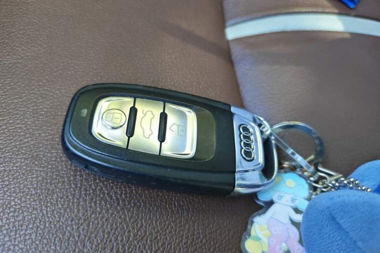Used Audi A6L 2012 30 FSI Comfort Model Vehicle Key