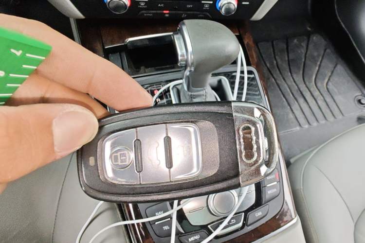 Used Audi A6L 2012 30 FSI Luxury Model Vehicle Key