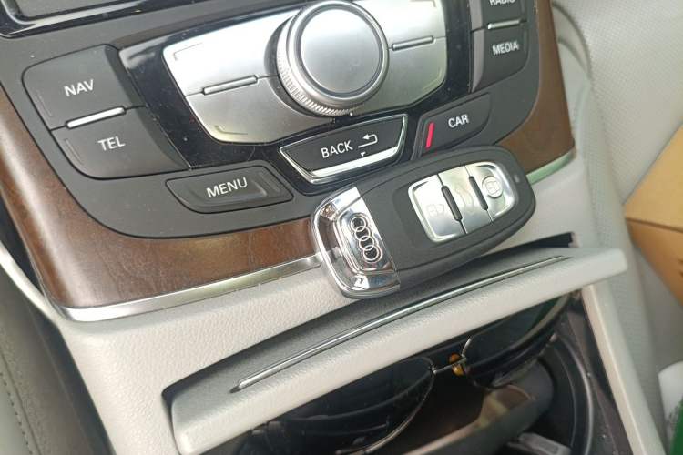 Used Audi A6L 2012 50 TFSI quattro Luxury Model Vehicle Key