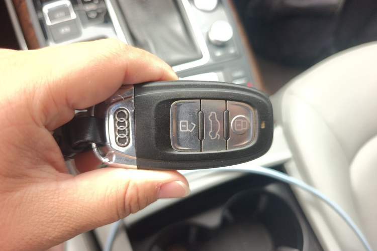 Used Audi A6L 2012 30 FSI Luxury Model Vehicle Key