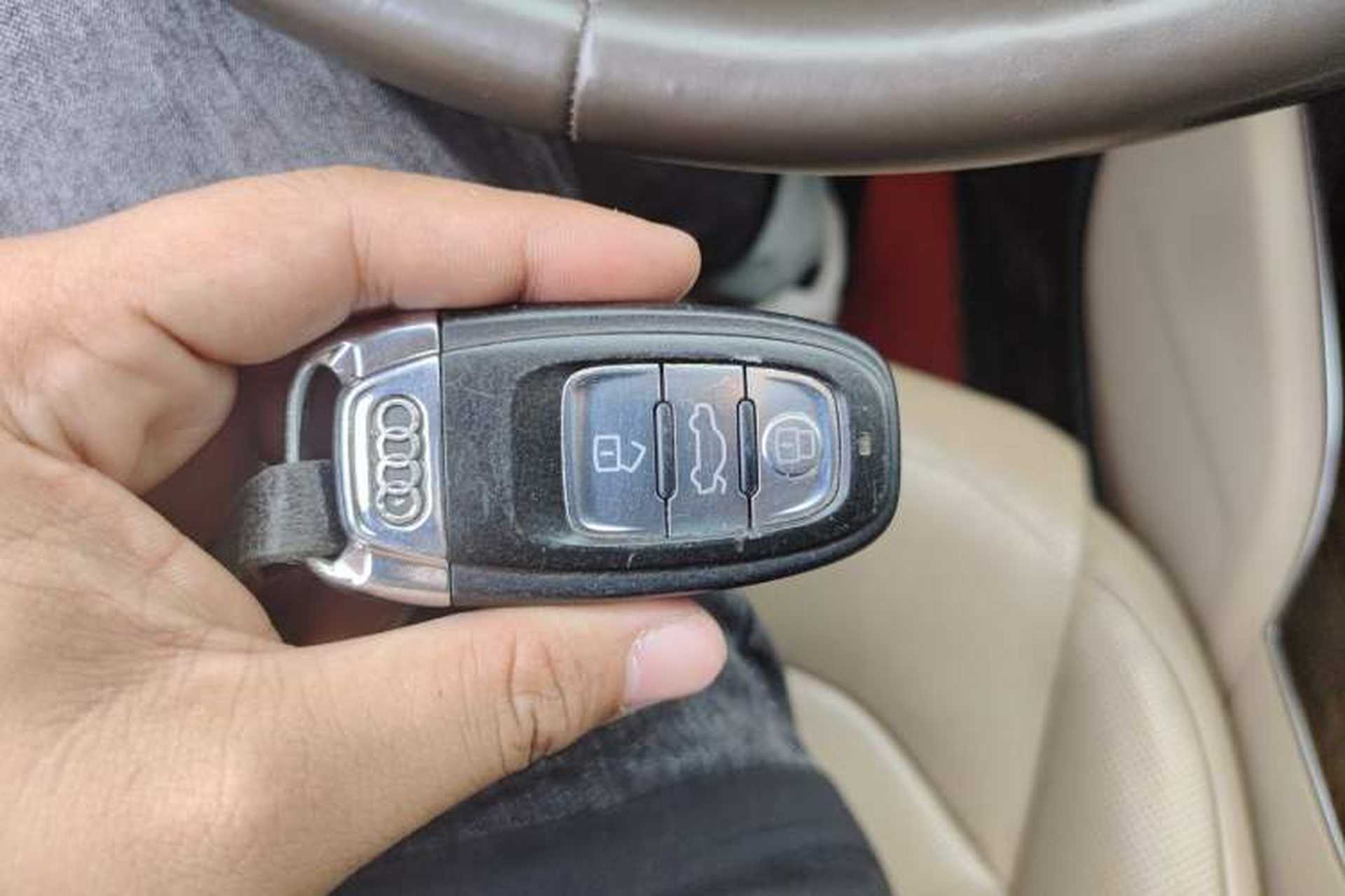 Used Audi A6L 2012 35 FSI Comfort Model Vehicle Key