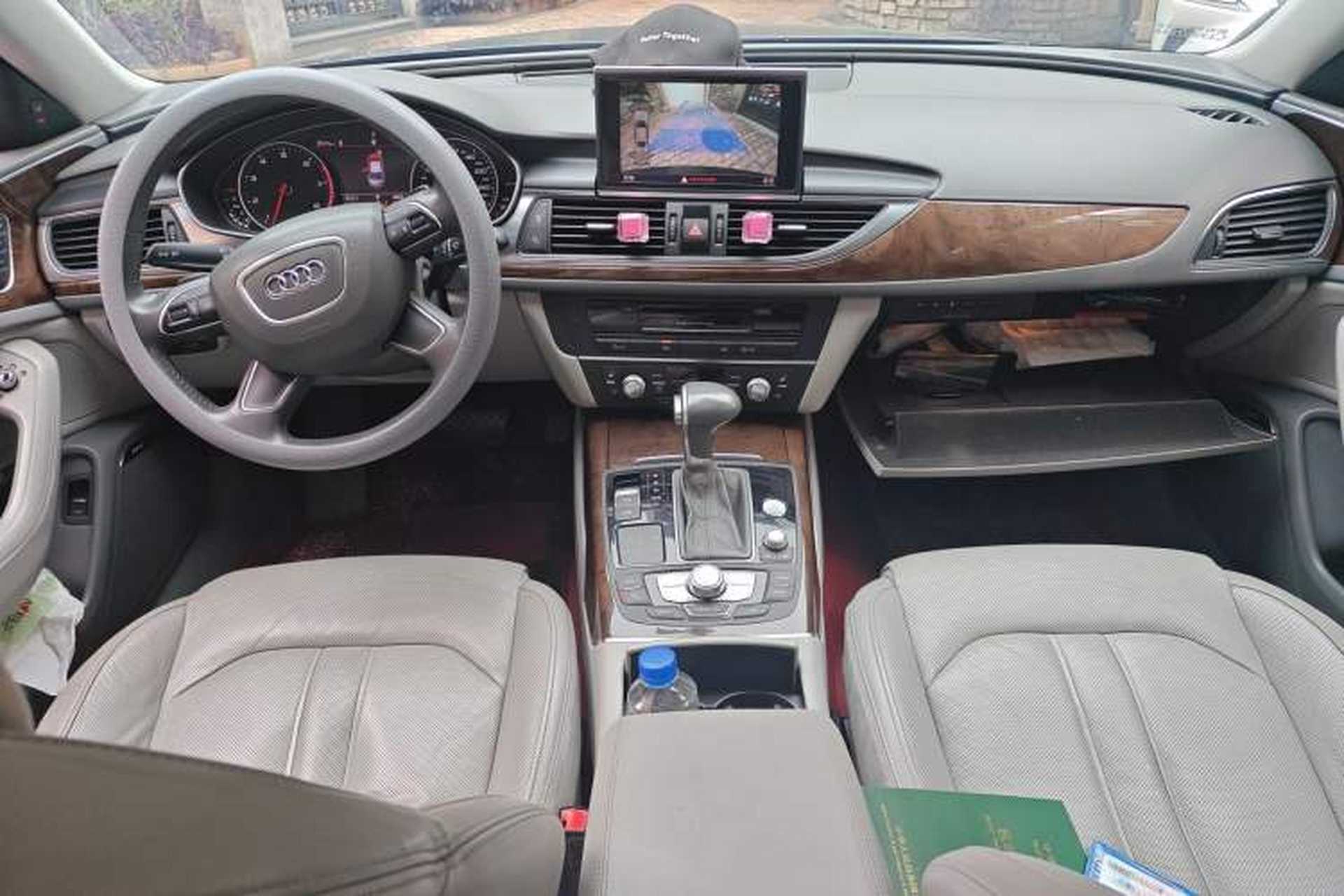 Used Audi A6L 2012 35 FSI Luxury Model Center Console