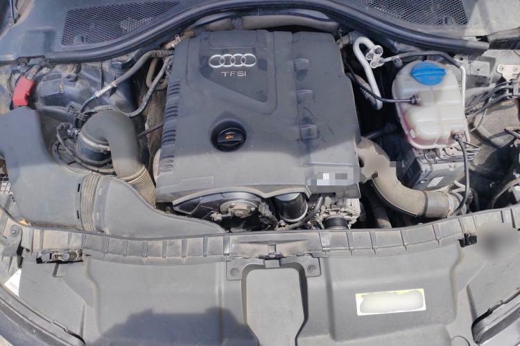 Used Audi A6L 2012 TFSI Standard Model Engine Bay