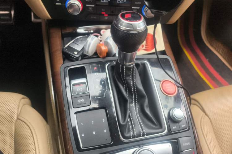 Used Audi A6L 2012 50 TFSI quattro Luxury Model Gear Lever