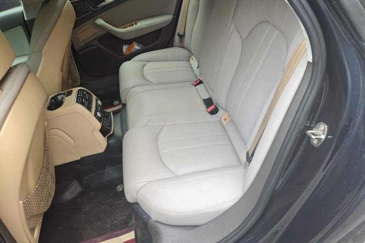 Used Audi A6L 2012 50 TFSI quattro Luxury Model Left Rear Seat