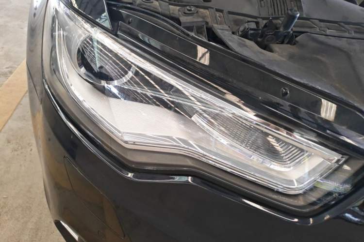 Used Audi A6L 2012 35 FSI Luxury Model Right Front Headlight