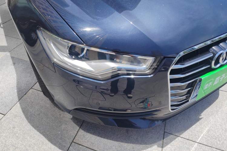 Used Audi A6L 2012 TFSI Standard Model Right Front Headlight