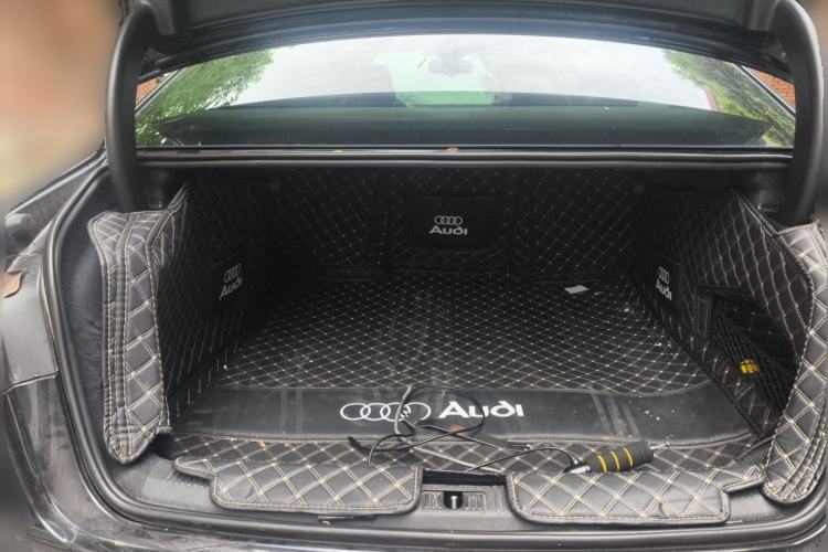 Used Audi A6L 2012 50 TFSI quattro Luxury Model Trunk