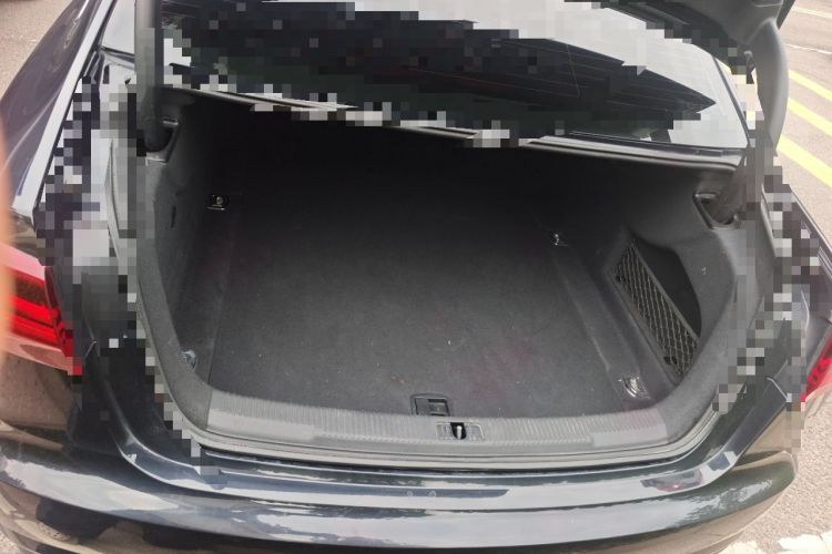 Used Audi A6L 2012 35 FSI Luxury Model Trunk