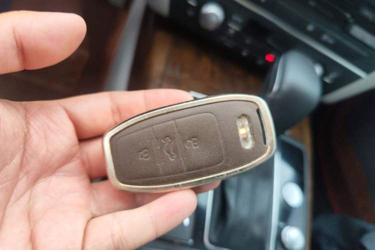 Used Audi A6L 2012 35 FSI Luxury Model Vehicle Key