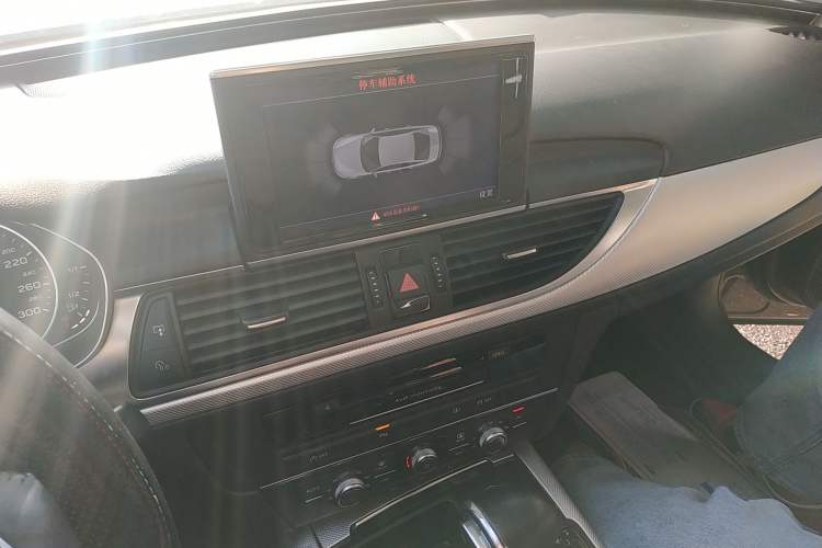 Used Audi A6L 2012 TFSI Standard Model Audio And AC Panel