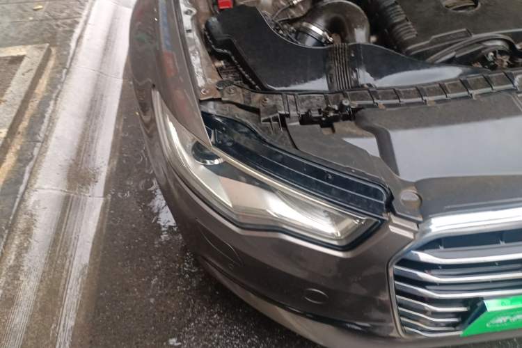Used Audi A6L 2012 TFSI Standard Model Right Front Headlight