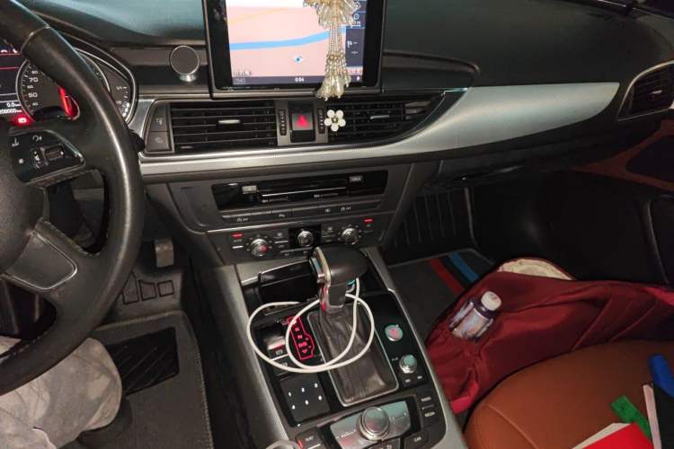 Used Audi A6L 2012 TFSI Standard Model Audio And AC Panel