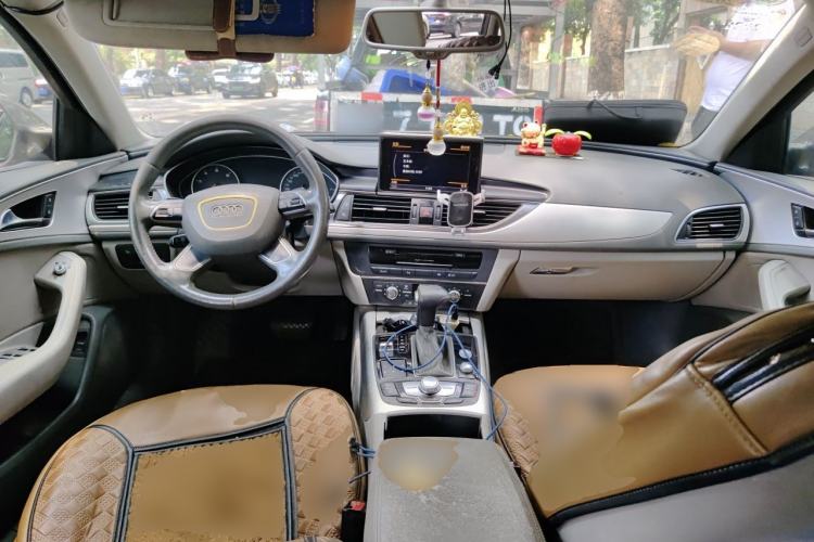 Used Audi A6L 2012 TFSI Standard Model Center Console