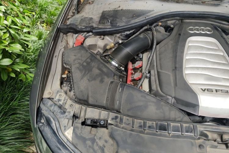 Used Audi A6L 2012 30 FSI Technology Edition Engine Bay Right