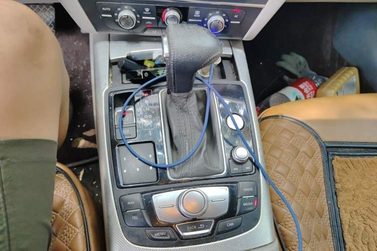 Used Audi A6L 2012 TFSI Standard Model Gear Lever