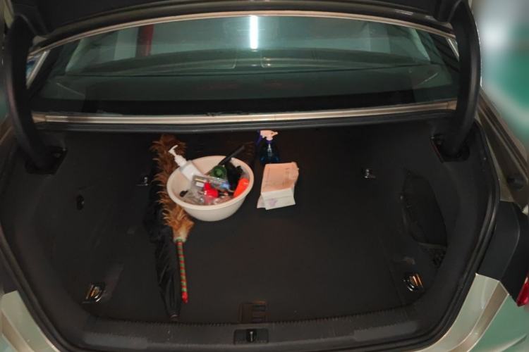 Used Audi A6L 2012 TFSI Standard Model Trunk