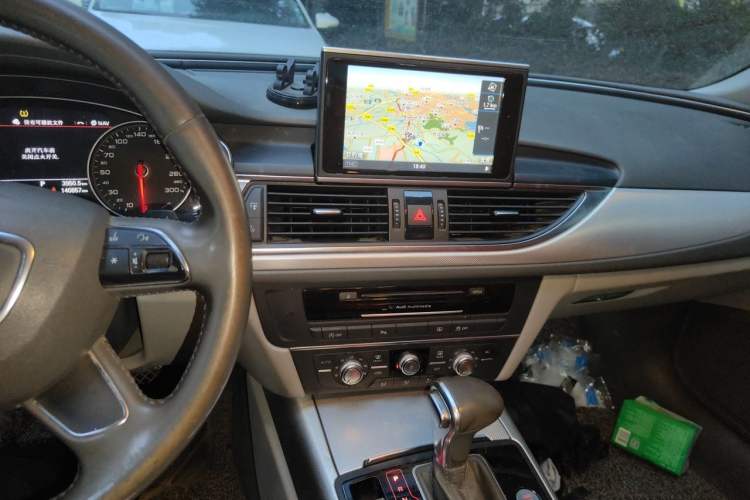 Used Audi A6L 2012 TFSI Standard Model Audio And AC Panel