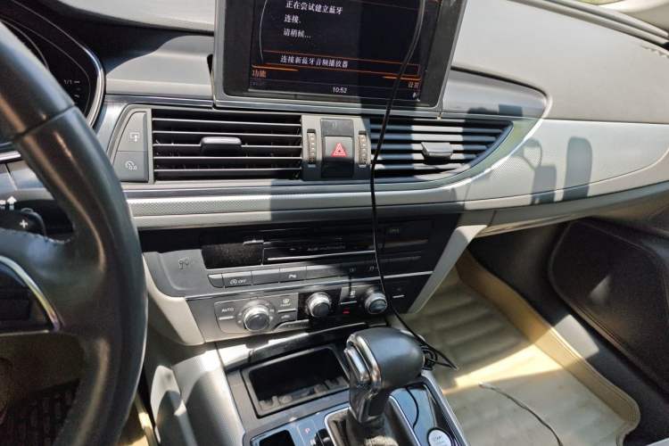 Used Audi A6L 2012 TFSI Standard Model Audio And AC Panel