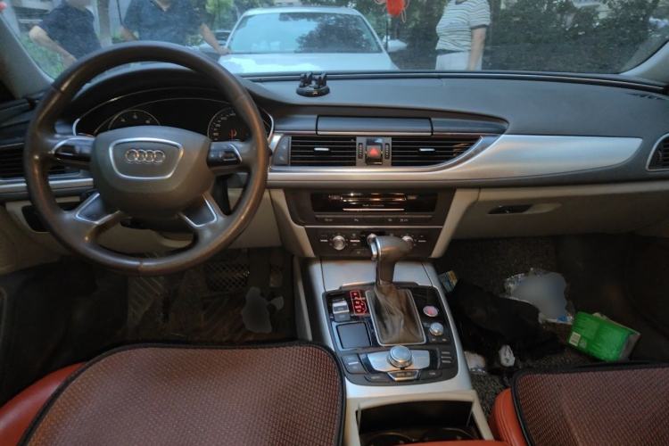 Used Audi A6L 2012 TFSI Standard Model Center Console