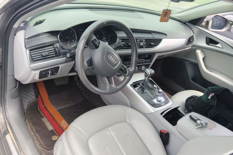 Used Audi A6L 2012 TFSI Standard Model Center Console