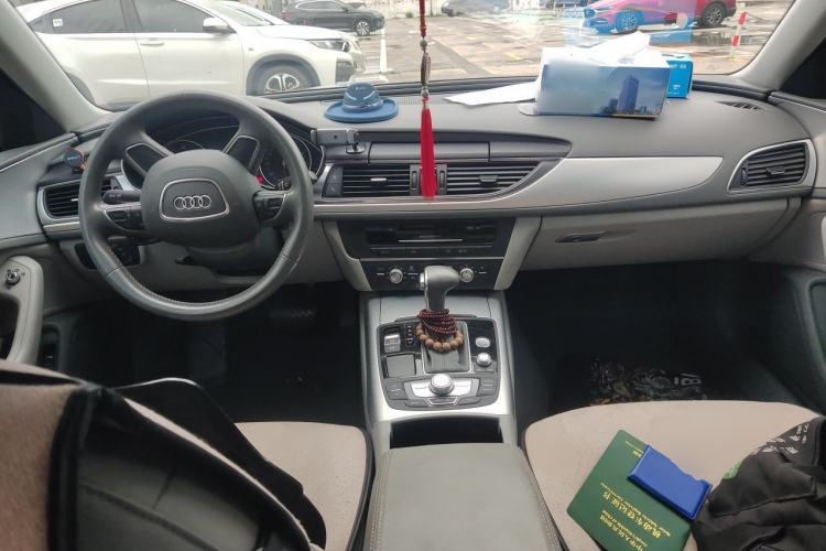 Used Audi A6L 2012 TFSI Standard Model Center Console